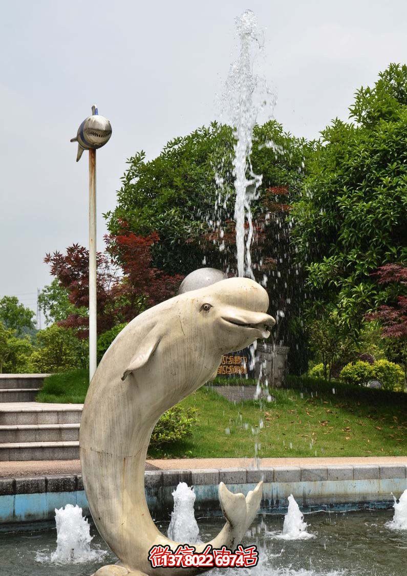 玻璃鋼雕塑，增添公園景觀美感