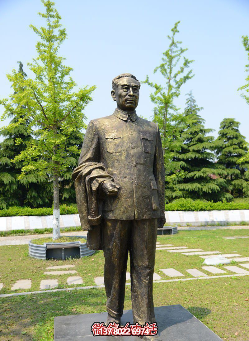 紀念周恩來偉人雕塑，緬懷歷史，見證輝煌