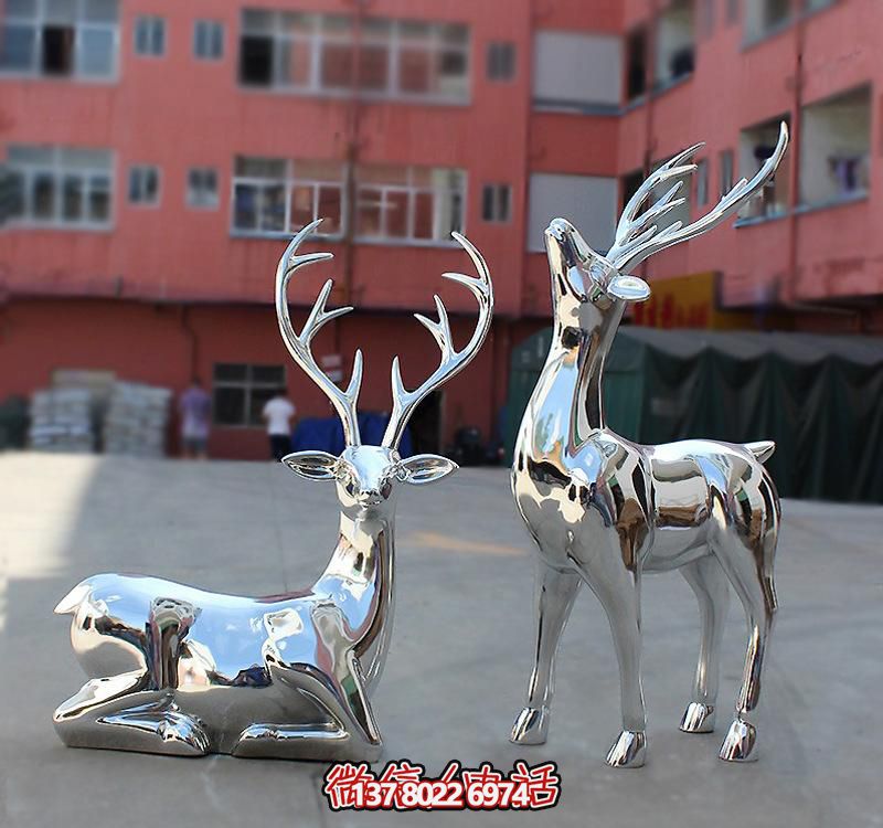 不銹鋼鏡面鹿雕塑，點(diǎn)綴公園景區(qū)