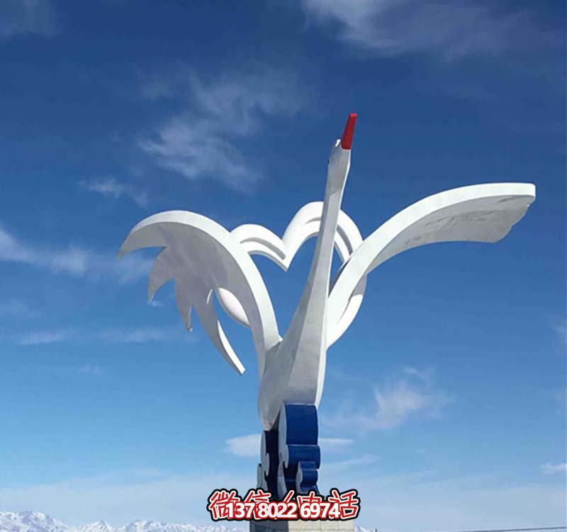 不銹鋼愛(ài)心鶴雕塑，點(diǎn)亮廣場(chǎng)創(chuàng)意之美