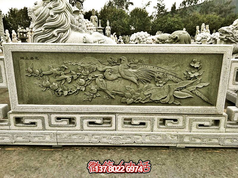 大理石綠浮雕欄桿，為景區(qū)裝飾錦上添花