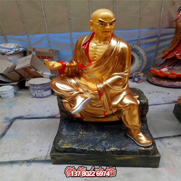 噴金烤漆菩薩雕塑，擁有古老神秘的十八羅漢美學(xué)