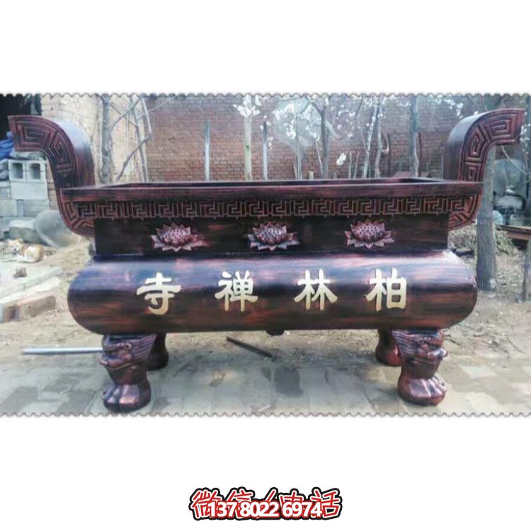 玻璃鋼大型香爐雕塑，點(diǎn)綴露天景區(qū)